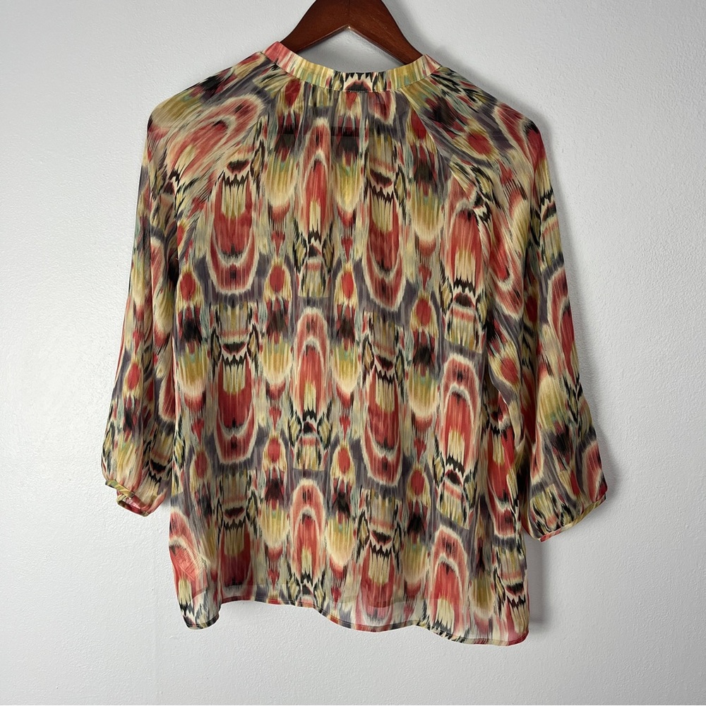 BB Dakota watercolor 3/4 sleeve blouse medium - Picture 6 of 6